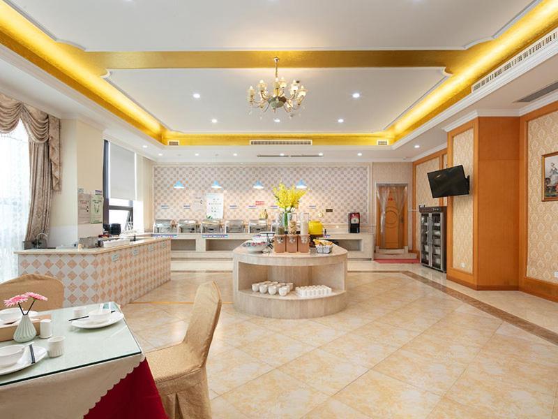 Vienna International Hotel Jiujiang Shili Street Exterior foto
