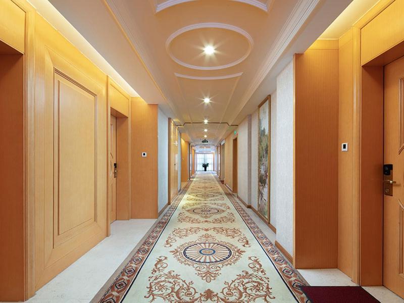 Vienna International Hotel Jiujiang Shili Street Exterior foto